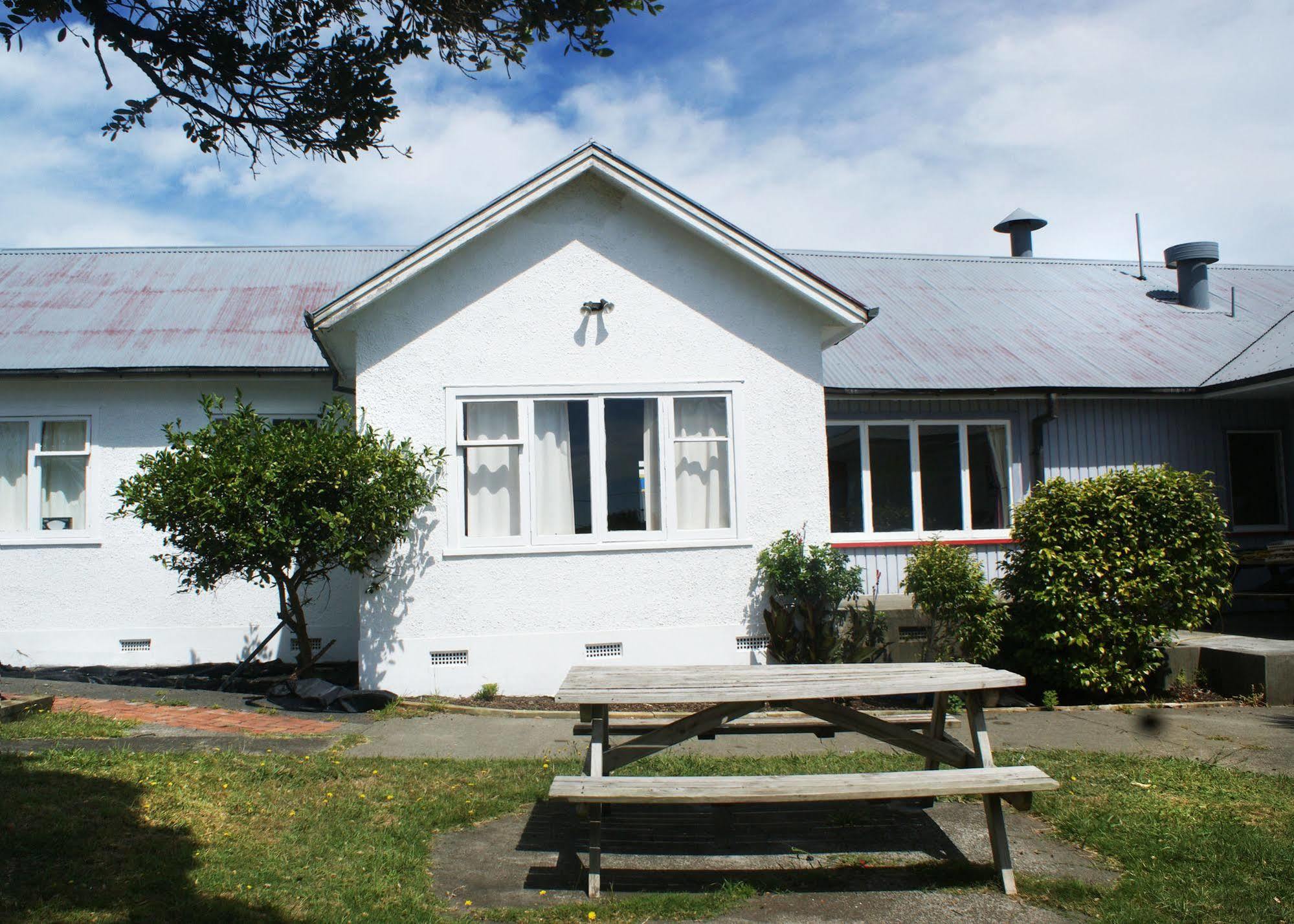 Albergue 42B College House Whanganui Exterior foto
